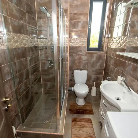 Rynaldo Mamaia Nord Apartmán